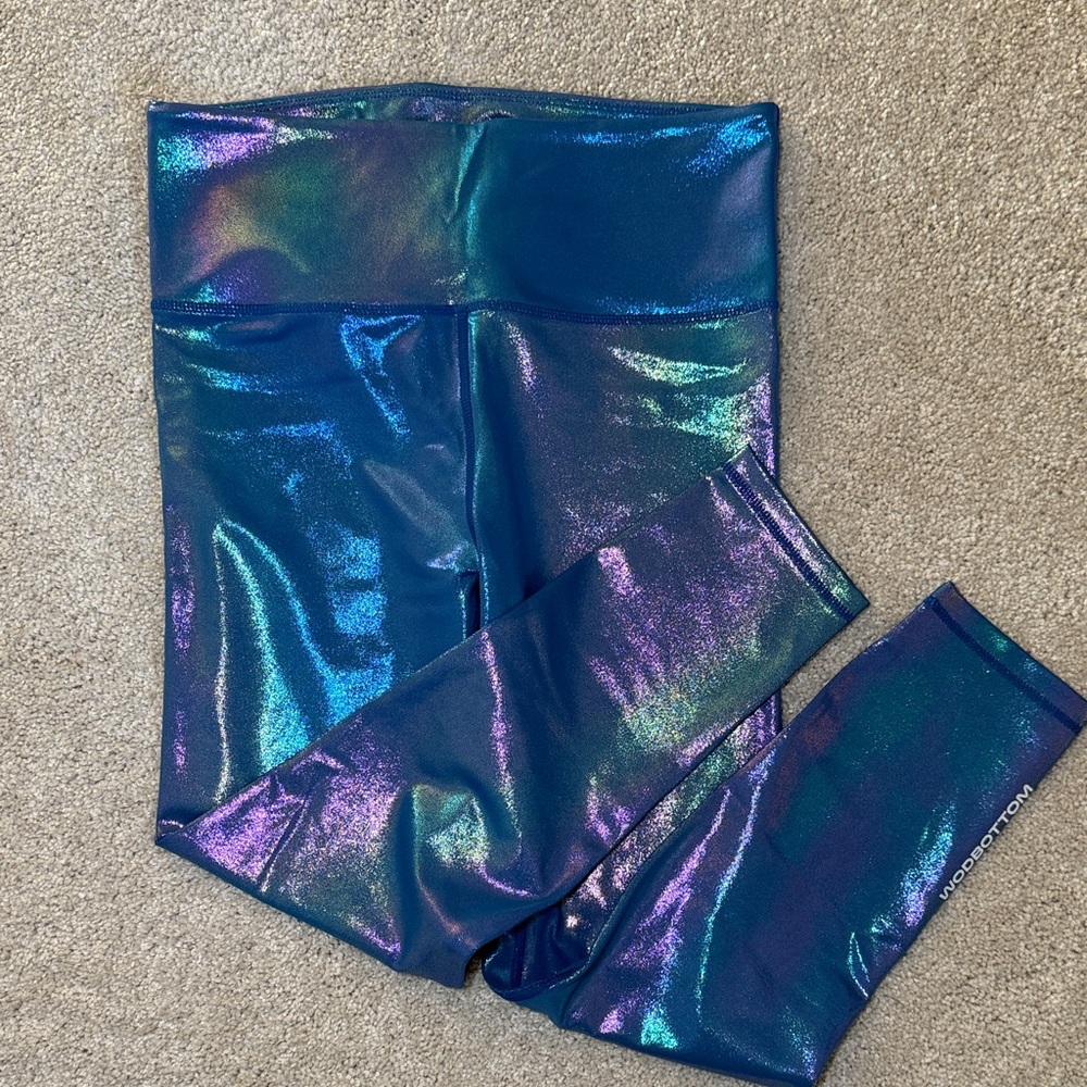 WodBottom L aqua shiny hiney leggings